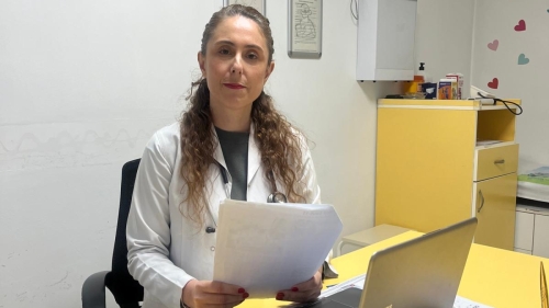 UZM. DR. PEKER: “BİZLERDEN TELEFON BAŞINDA TELE SEKRETERLİK BEKLENİYOR”